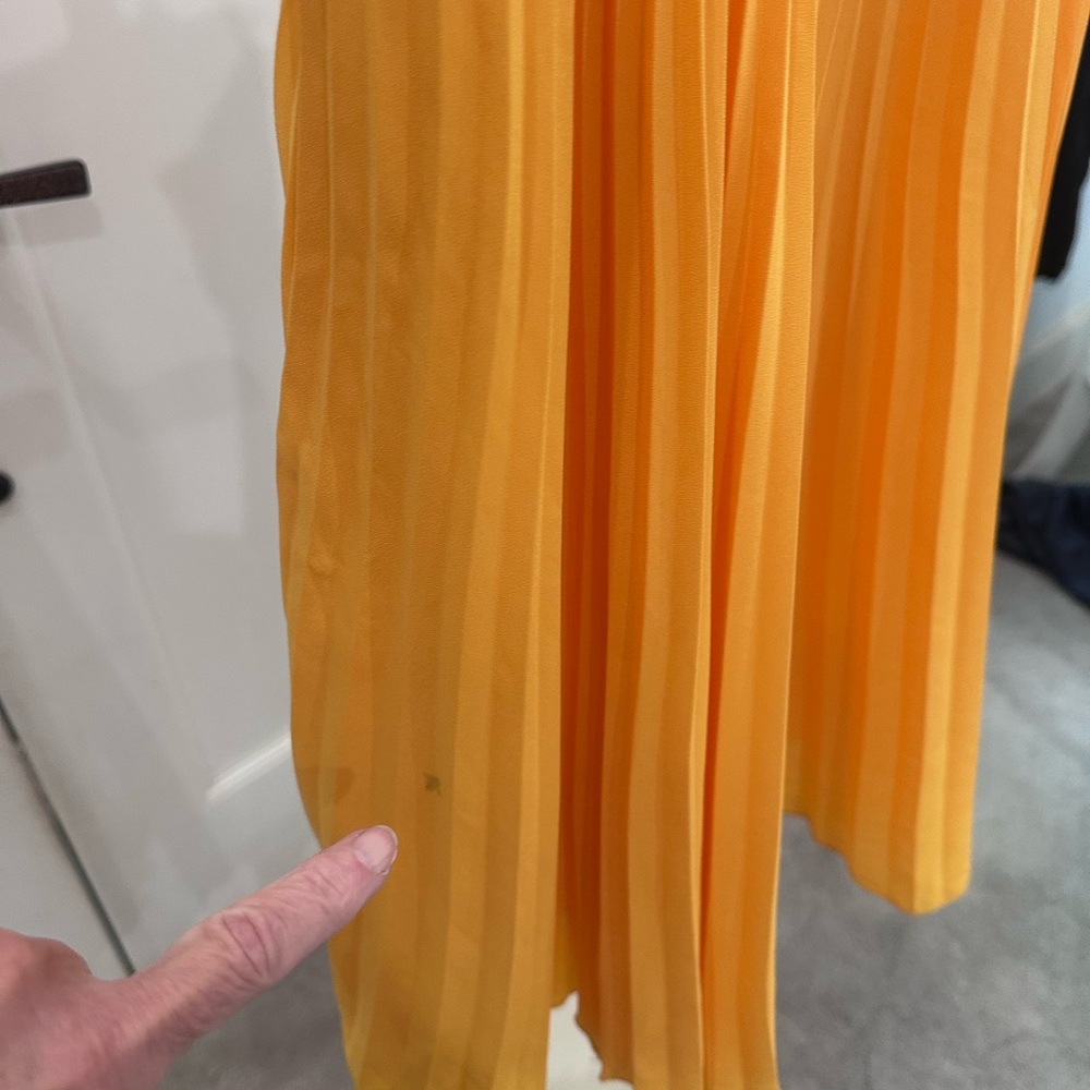 Obando Collective Yellow Pleated Spaghetti Strap Dress - Picture 8 of 10